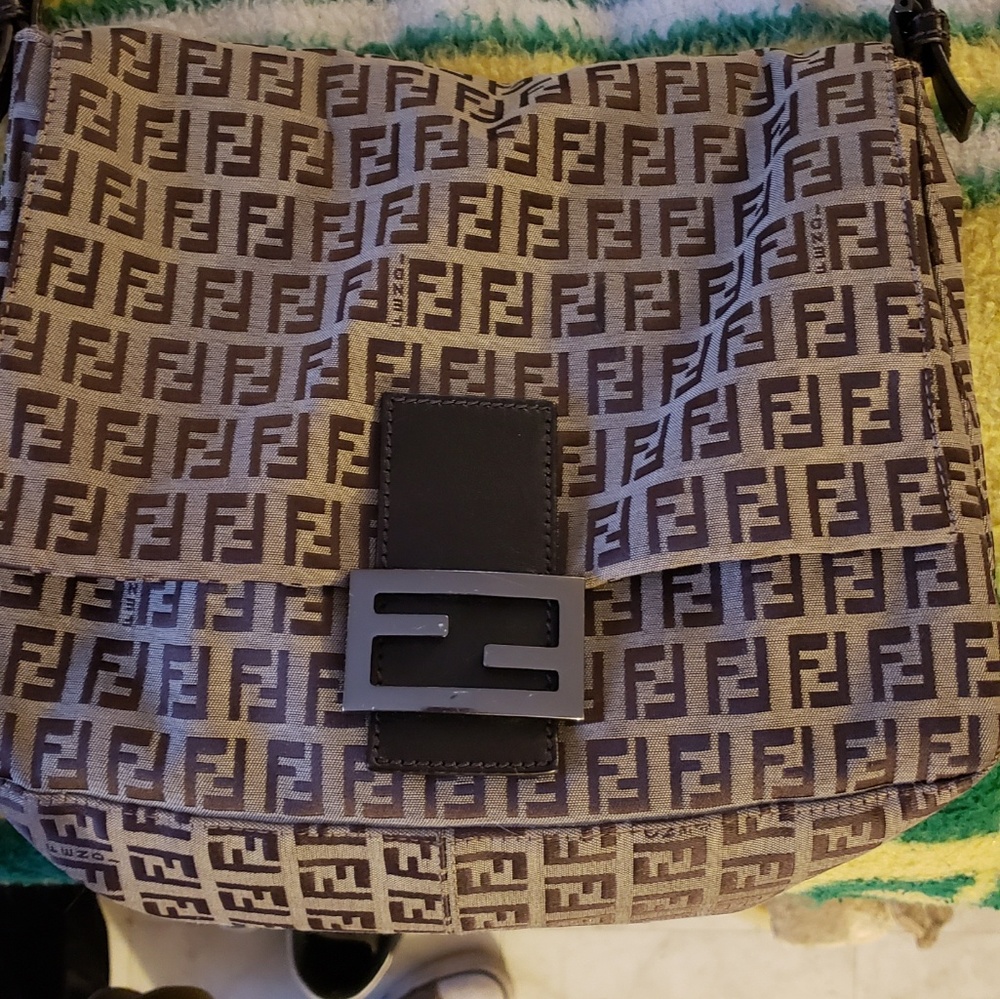 Fendi mama forever